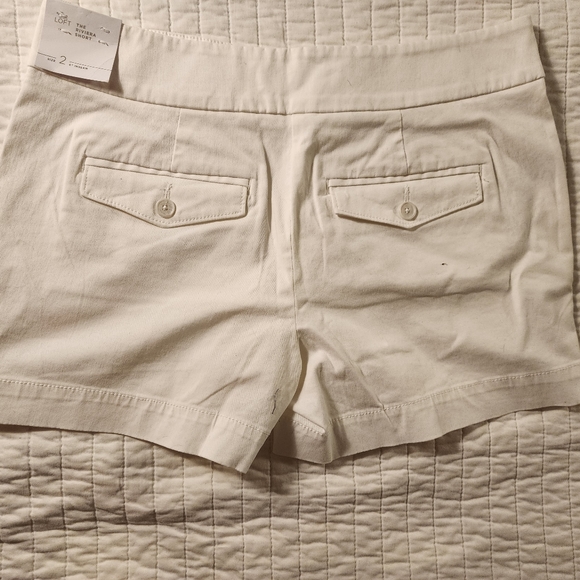 NWT loft shorts - Picture 2 of 3
